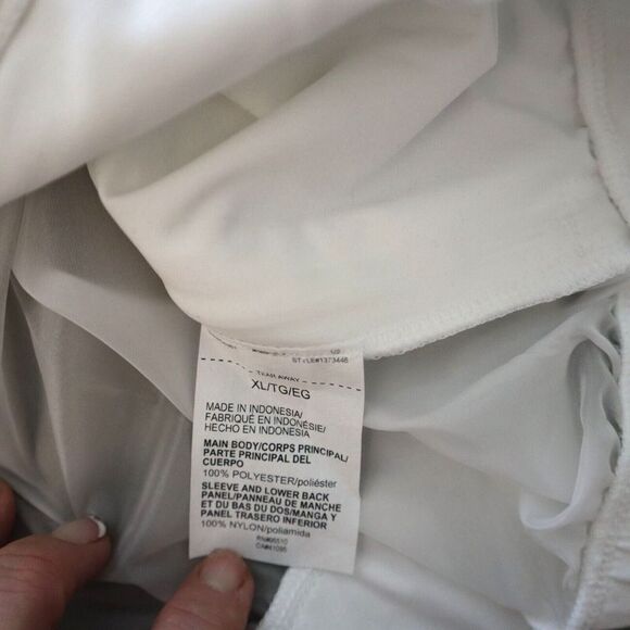 Under Armour 1373448 100 Women's Sz XL White Run Anywhere Storm Jacket - Picture 10 of 12